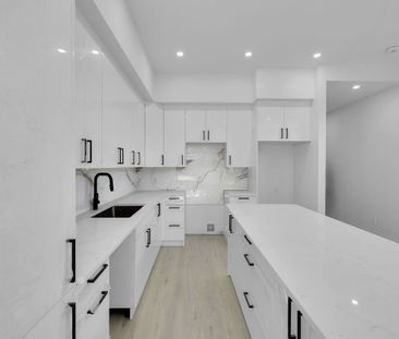 For Lease - 472 MUTUAL Street, Overbrook - Castleheights and Area, ... - Photo 1