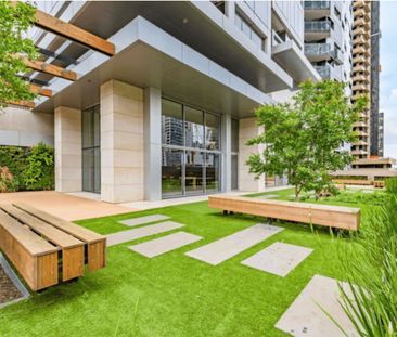 Stylish Inner-City Apartment with Resort-Style Facilities - Photo 6