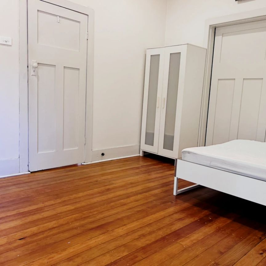 222 Doncaster avenue Kensington, Sydney - Photo 1