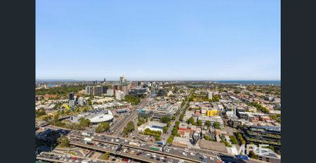 Sophisticated apartment with incredible views - Photo 5