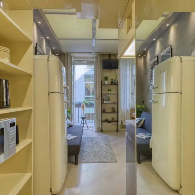 Via Cerva, Milan, Lombardy 20122 - Foto 1