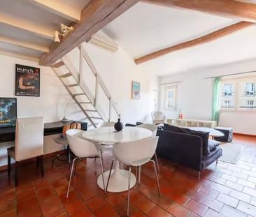 T3 Meublé avec gout- 60 m² au Sol - Place des Augustins - Photo 5