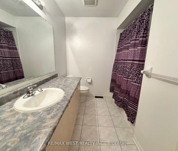 For Lease - 98 Four Seasons Circle, Brampton, Ontario - Photo 6