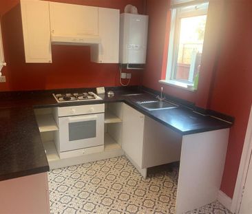 2 bedroom terraced house to rent - Photo 6