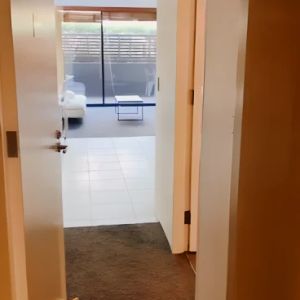 2 bed 2.5 bath+study - Photo 3