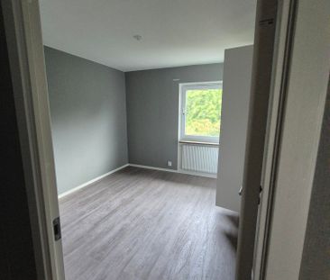 Ponsbachs väg, Krylbo - Foto 1