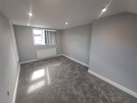 Portland Street, CH41 0BW, Birkenhead - Photo 2