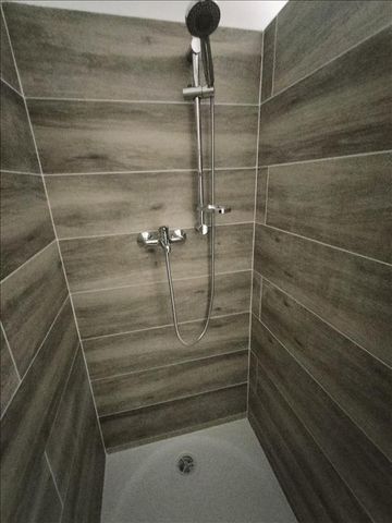 2 pièces - 48,71 m² - 3ème étage - Colocation non autorisée - Photo 4