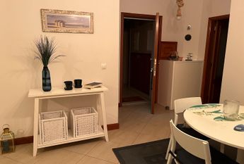 T2 na 1º linha da Praia da Barra com terraço vista mar!