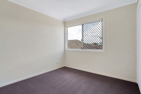 Unit 4/17 Newhaven Street, Everton Park. - Photo 5