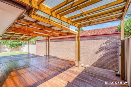 Renovated, Low Maintenance Living - Photo 2