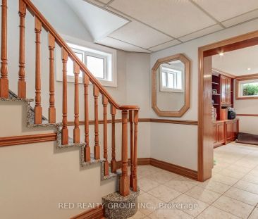 62 Letchworth Crescent , - Photo 5