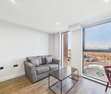 Studio to rent - Photo 3