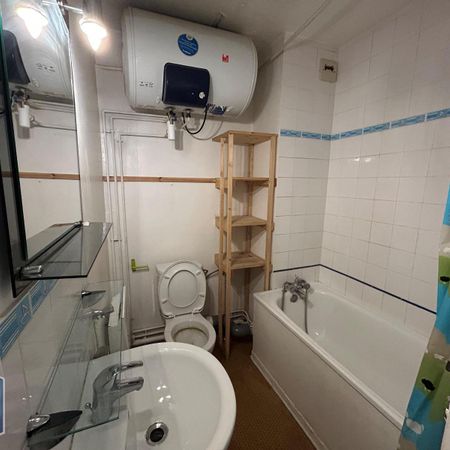 Location Appartement 1 pièce 24m² AGEN 47000 - Photo 3