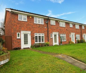 Spire View, Stanhope Heath, Stanwell, Staines-Upon-Thames,TW19 - Photo 4