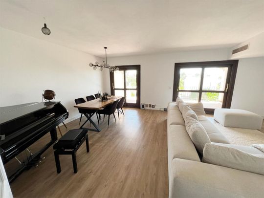 Casa adosada de alquiler en Calle del Priorato, 22, Paraiso - Barronal - Photo 1