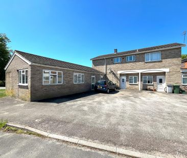 1 bedroom ground floor flat to rent - Photo 4