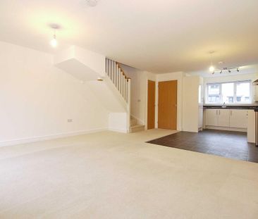 3 bedroom terraced house to rent - Photo 4