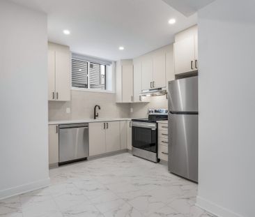 For Lease - 802 Ninaatik Place Unit# B, Blossom Park - Airport and ... - Photo 6