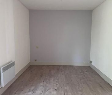 Location Appartement 2 pièces 35m² BRIGNOLES 83170 - Photo 2