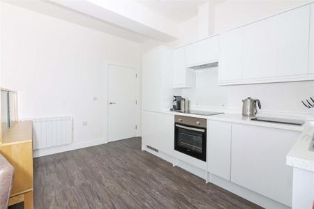 2 bedroom flat to rent - Photo 5