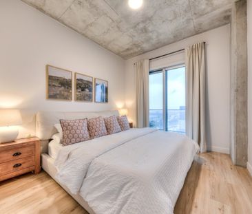 Appartement à louer - Laval (Laval-des-Rapides) - Photo 1