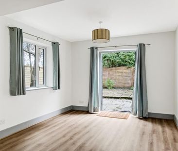 2 Bedroom Apartment To Let - Photo 6