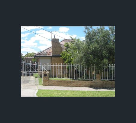 53 Fifth Avenue, Dandenong, Vic 3175 - Photo 4