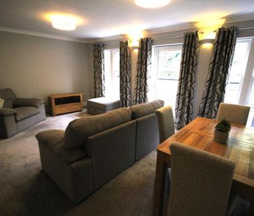 2 bedroom apartment to rent - Photo 3
