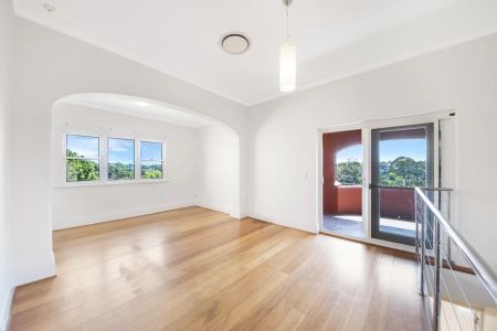 Light Filled Garden Oasis, Stroll To Cammeray Village - Photo 2