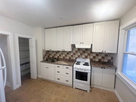 For Lease - 7 Holborne Avenue, Toronto, Ontario - Photo 4