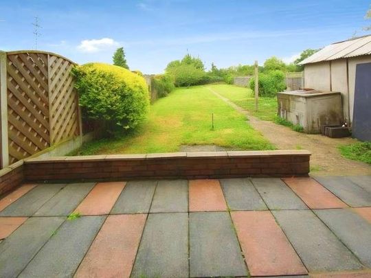 Iver Lane, Iver, SL0 - Photo 1