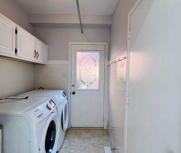 For Lease - 1551 Stoneybrook Trail, Oakville, Ontario - Photo 6