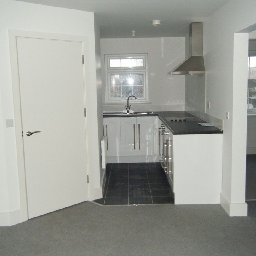 Victoria Court, 130 Farndon Road, Newark, Nottinghamshire, NG24 - Photo 1