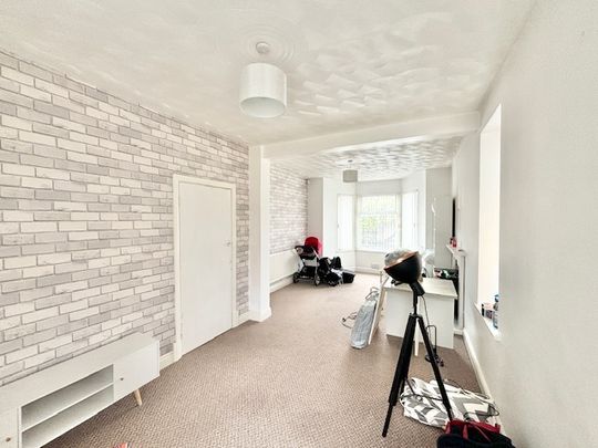 Alexandra Road, Gorseinon, Swansea - Photo 1
