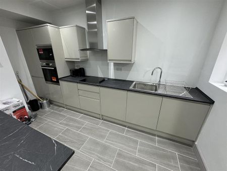 6 bedroom house share to rent - Photo 3