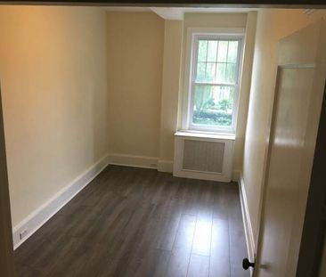 202-67 Sydenham St. - 2 bed, 1 bath - Photo 3