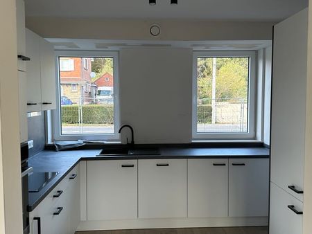 Appartement te huur - Foto 2