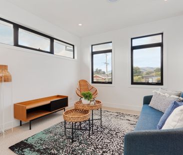 Brand New Fully Furnished Coastal Home - Photo 6