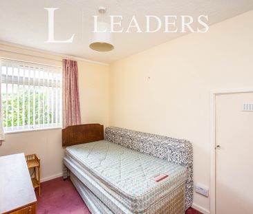 2 bedroom maisonette to rent Tulip Tree Close, Tonbridge, TN9 - Photo 3