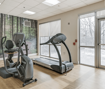 620 Martin Grove Rd - Photo 2