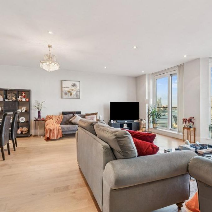 3 bedroom flat to rent - Photo 1