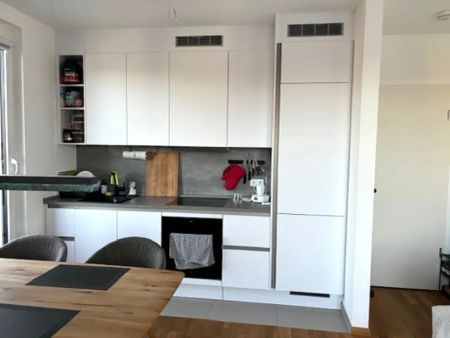 Neuwertige 2-Zimmer Wohnung mit Dachterrasse - Photo 3