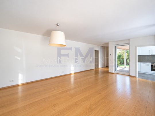 Chemin du Velours - 5 pièces d'env. 145 m² au rez-de-chaussée - Foto 1