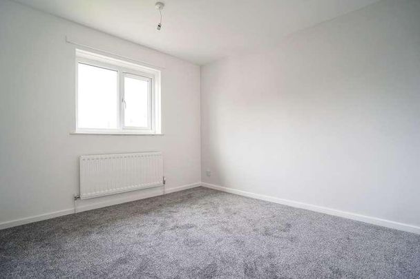 Coach Road Estate, Washington, Tyne And Wear, NE37 - Photo 1