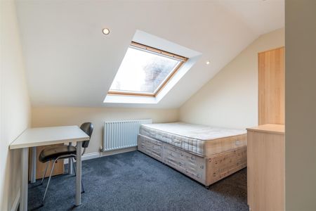 6 bed maisonette to rent in Lavender Gardens, Jesmond, NE2 - Photo 3