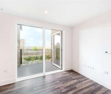 Arbor House, Moulding Lane, London, SE14 - Photo 4