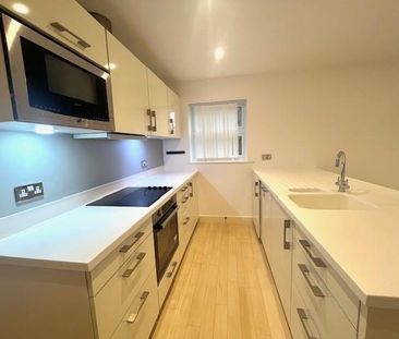 2 bedroom apartment to rent - Photo 5