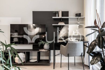 2 room luxury Apartment for rent in Madrid, Community of Madrid - Photo 2