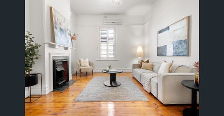 Charming Maisonette Fresh from Vogue-Style Makeover - Photo 3